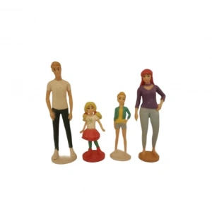 Anne Baba ve Kız Çocukları