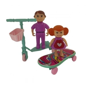 Scooter ve Kaykaylı Çocuklar