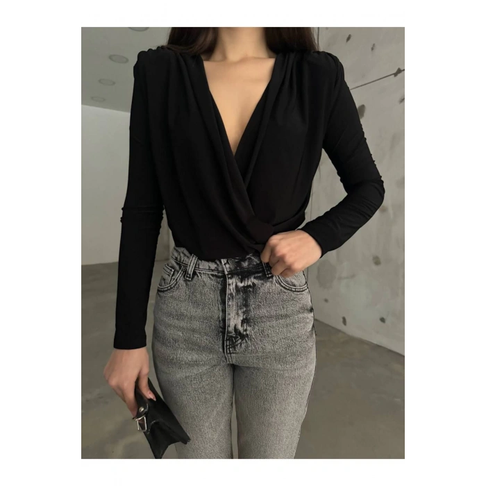 Siyah Kruvaze Yaka Vatkalı Bodysuit