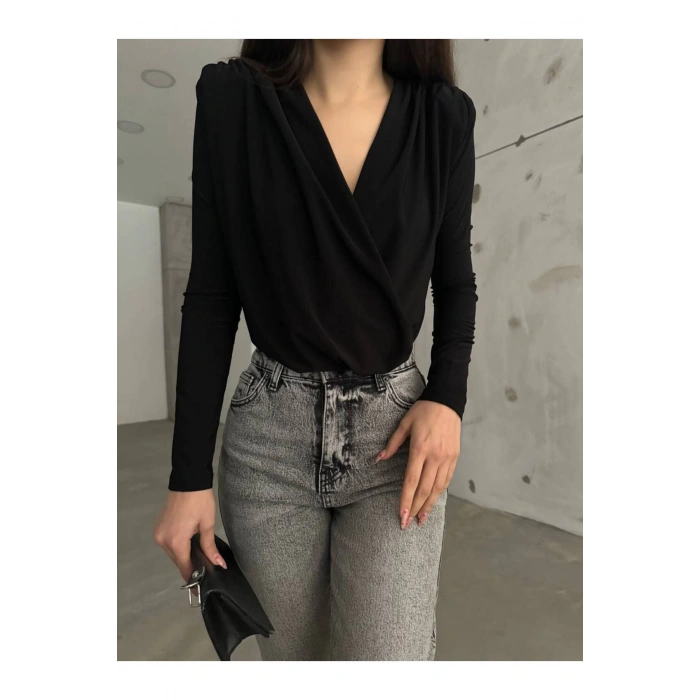 Siyah Kruvaze Yaka Vatkalı Bodysuit