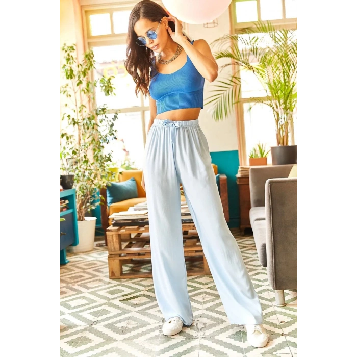 Kuşaklı Açık Mavi Dokuma Viscon Palazzo Pantolon