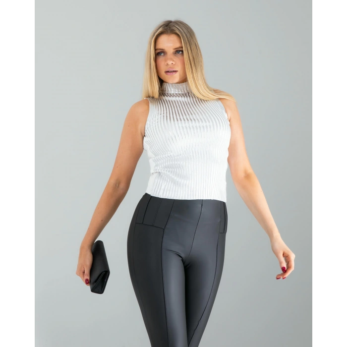 Beyaz Bisiklet Yaka Varaklı Triko