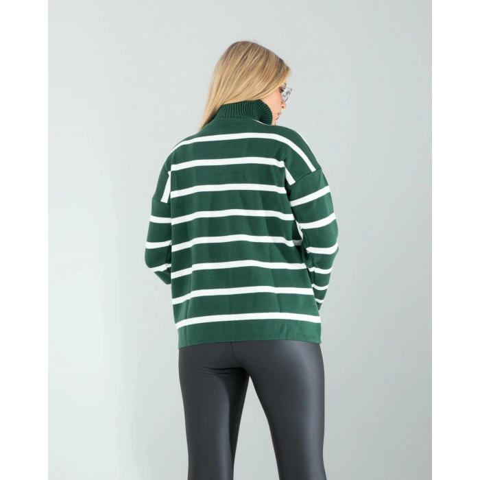 Yeşil Dik Yaka Çizgili Triko Kazak
