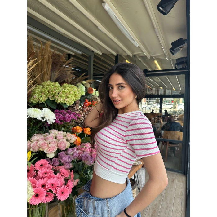 Fuşya Çizgili Manşet Detay T-Shirt