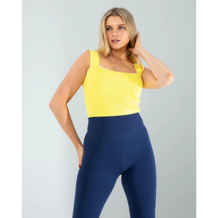 Sarı Kare Yaka Kalın Askı Triko Crop Bluz