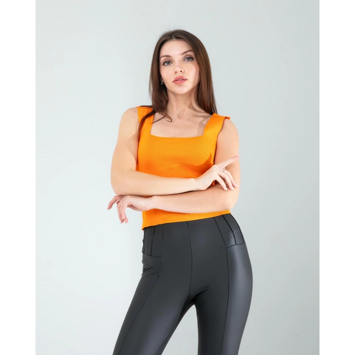 Turuncu Kare Yaka Kalın Askı Triko Crop Bluz