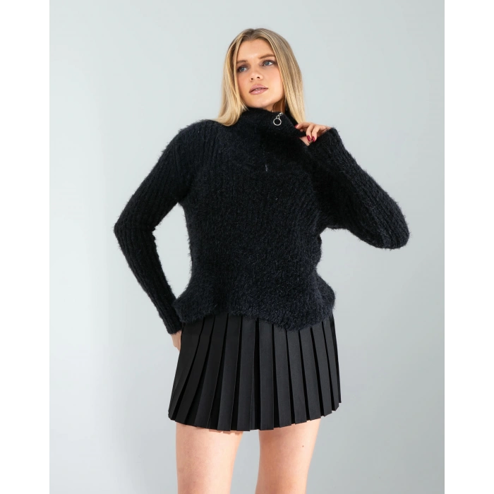 Siyah Fermuarlı Sakal Triko