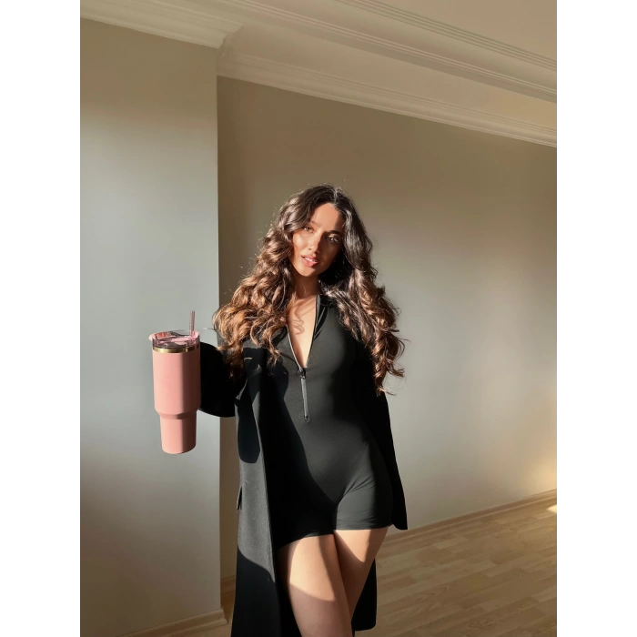 Siyah Fermuarlı Şort Tulum