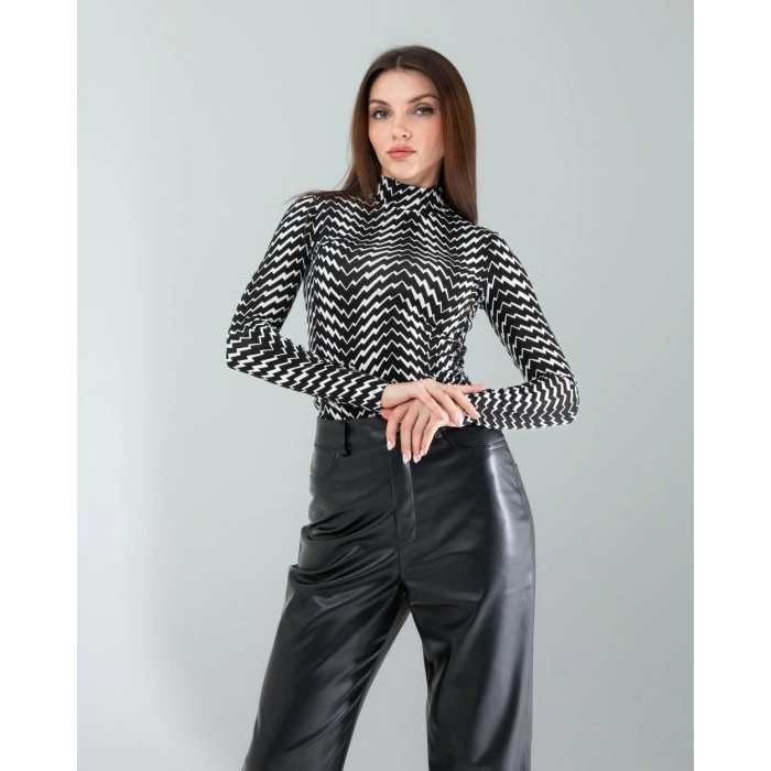 Geometrik Desen Uzun Kollu Body