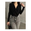Siyah Kruvaze Yaka Vatkalı Bodysuit