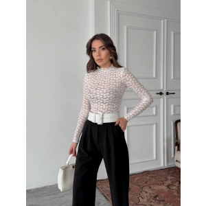 Beyaz Dantel Detay Body