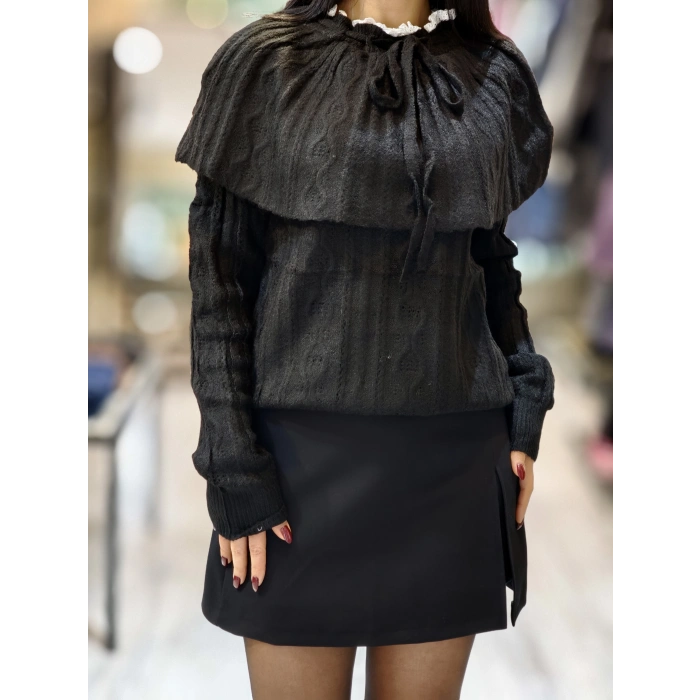 FIRFIR YAKA DETAY SİYAH TRİKO