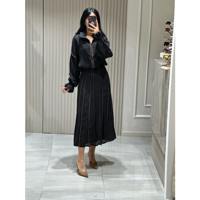 SİYAH ETEKLİ CEKET TAKIM