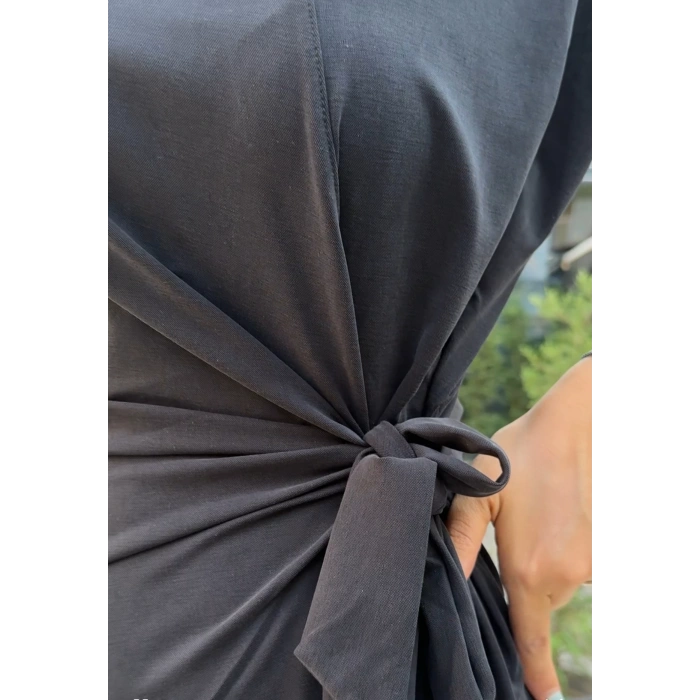 BAĞLAMA DETAY TENSEL KUMAŞ ELBİSE