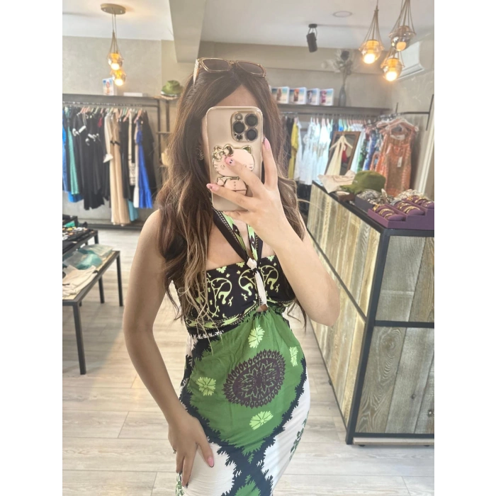 BASKILI STRAPLEZ ELBİSE RENKLİ