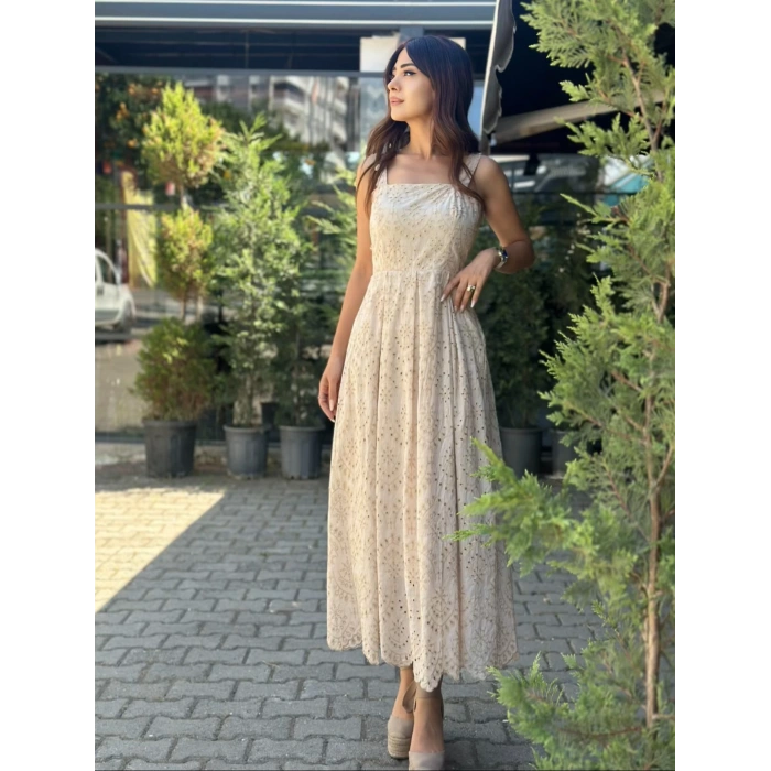 BEJ RENGİ FİSTO ELBİSE