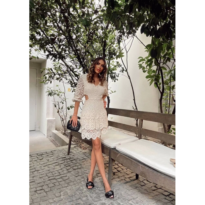 Bel Dekolte Detaylı Dantel ELbise