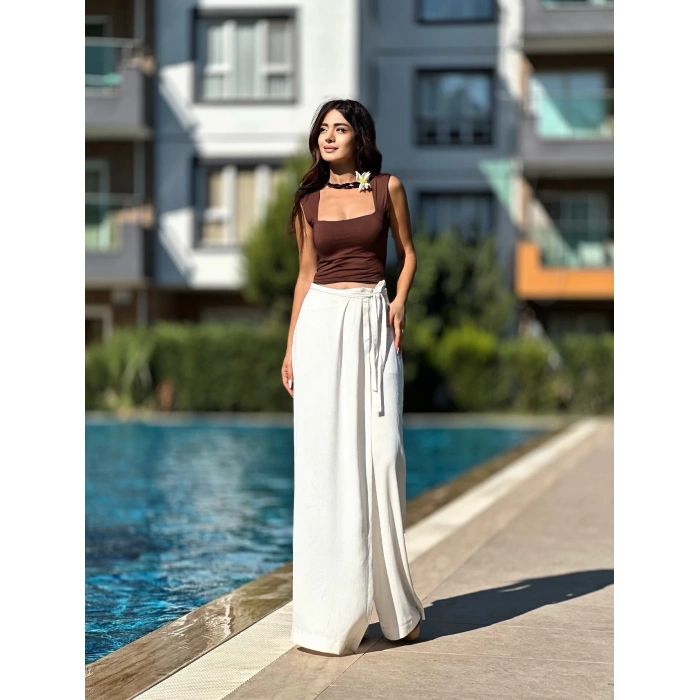 BEYAZ BAĞLAMA DETAYLI PANTOLON