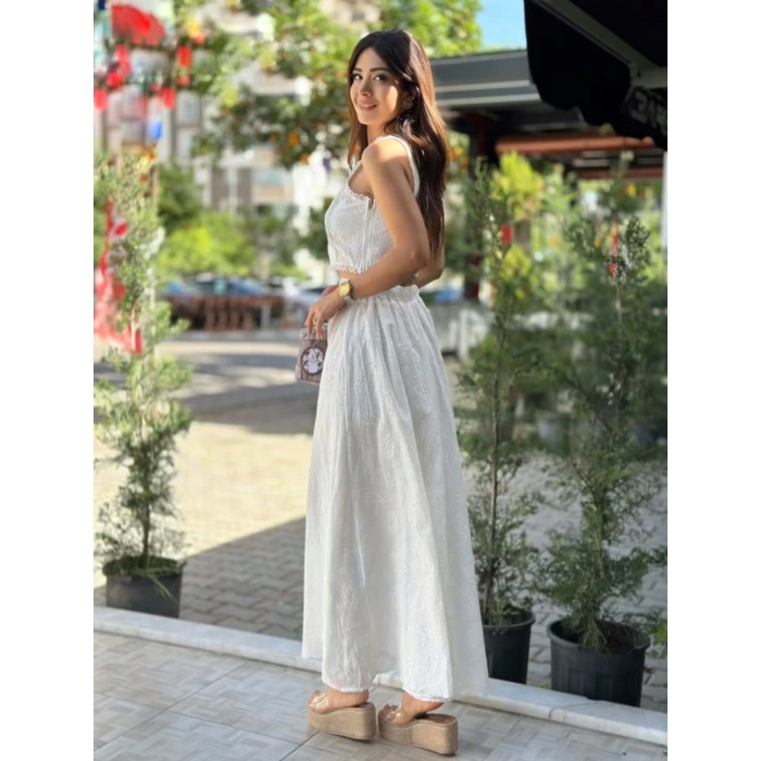 BEYAZ FİSTO ETEK BLUZ TAKIM