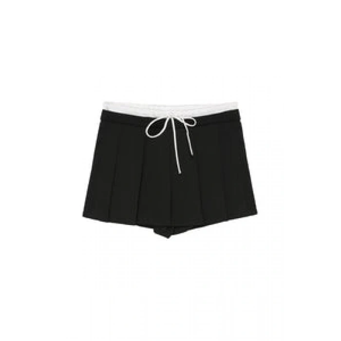 BEYAZ KEMER DETAYLI ŞORTLU ETEK