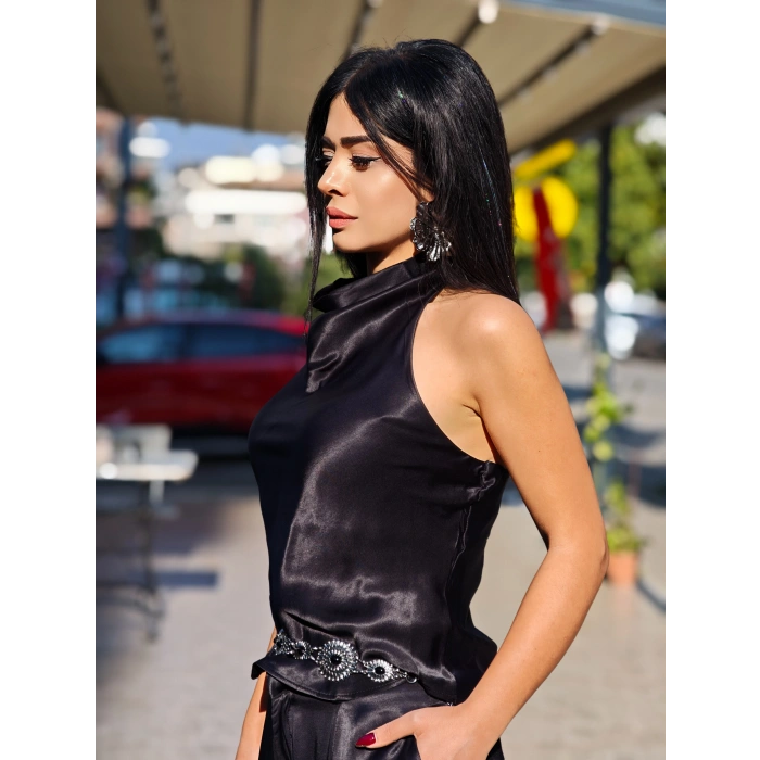 BOYUNDAN BAĞLAMALI SATEN BLUZ