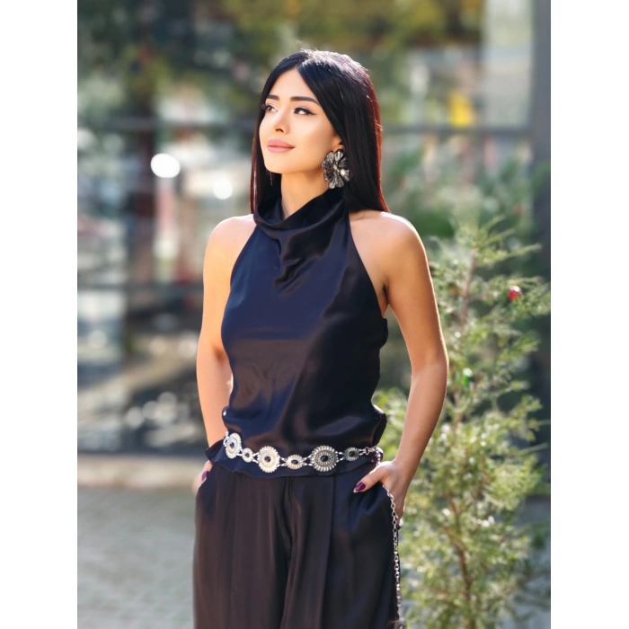 BOYUNDAN BAĞLAMALI SATEN BLUZ