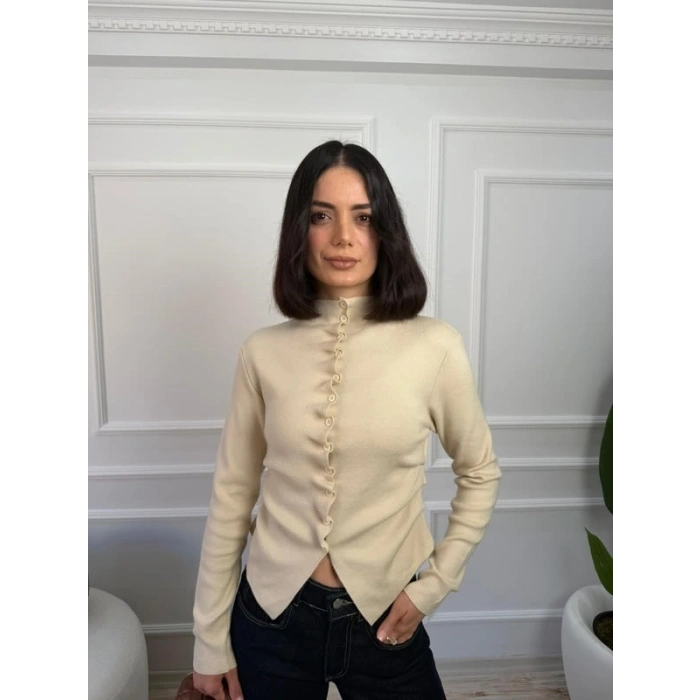 BÜZGÜLÜ TRİKO HIRKA ITS