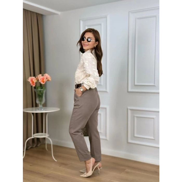 ÇİÇEK KABARTMALI GÖMLEK