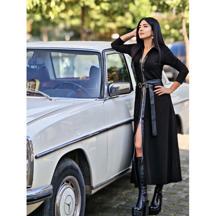 DERİ ÇAPRAZ KEMERLİ SİYAH ELBİSE