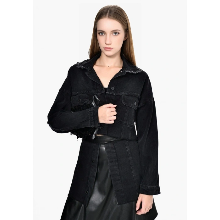 DERİ ÇİÇEK DETAYLI JEAN CEKET