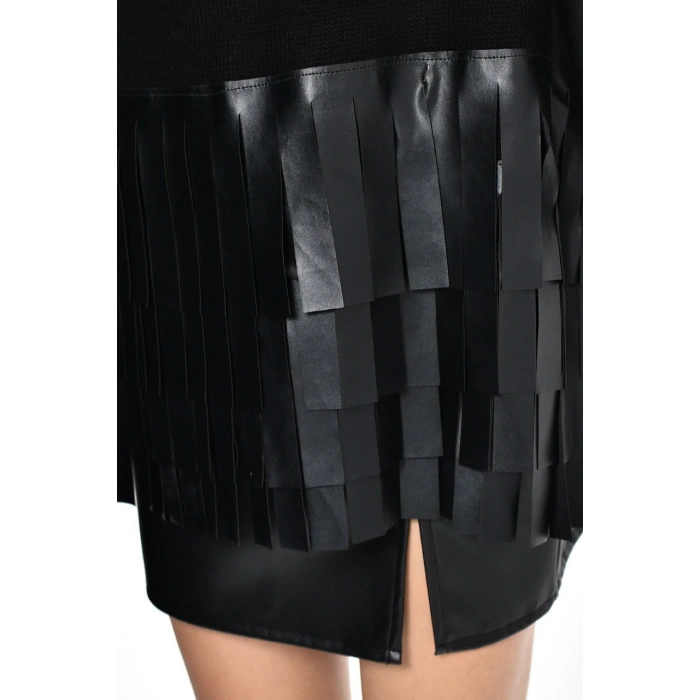 DERİ PÜSKÜL DETAY TRİKO KAZAK