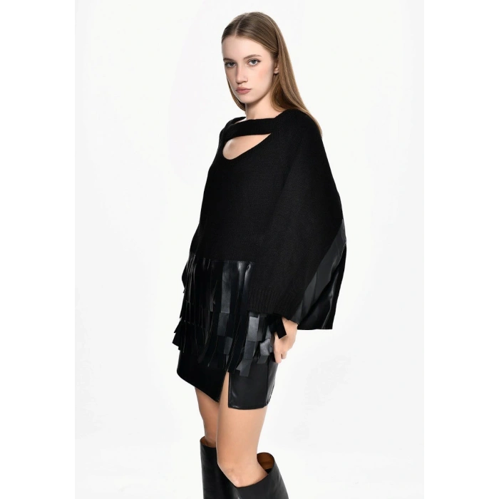 DERİ PÜSKÜL DETAY TRİKO KAZAK