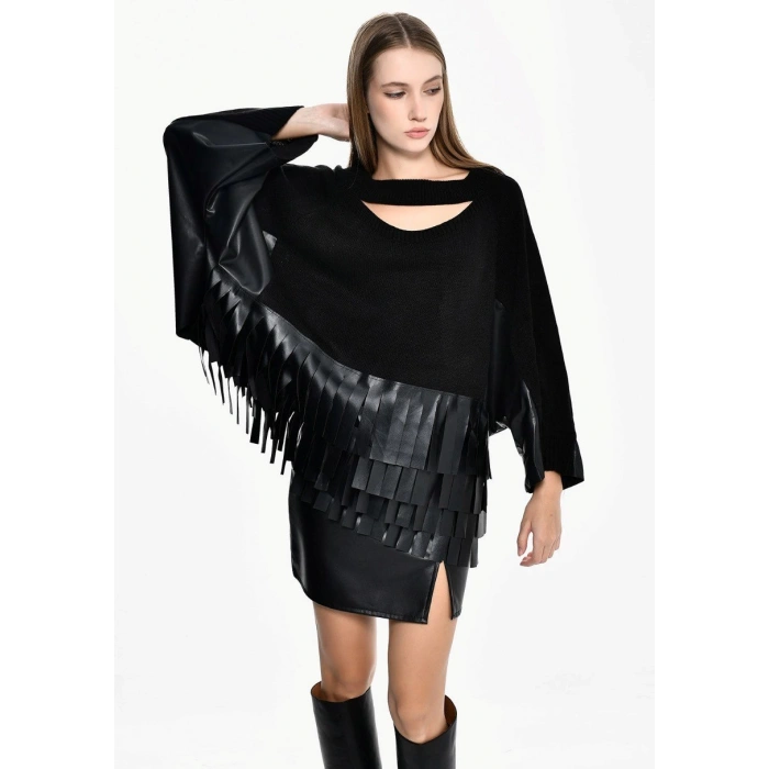 DERİ PÜSKÜL DETAY TRİKO KAZAK