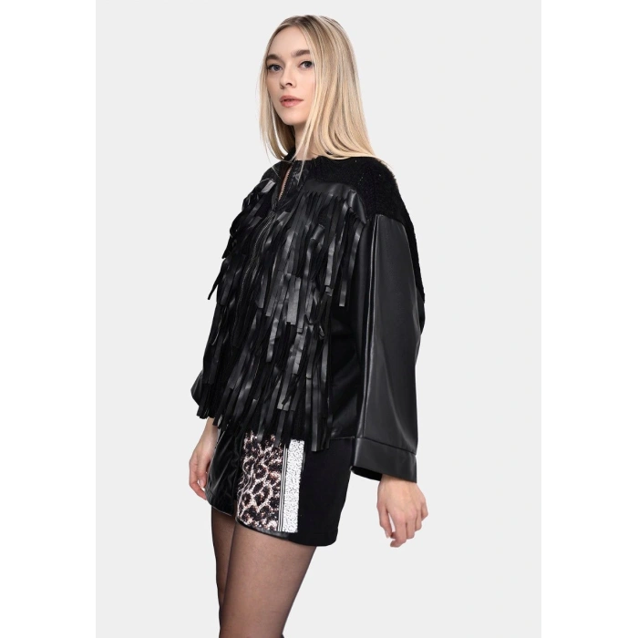 DERİ PÜSKÜL VE TRİKO DETAYLI HIRKA