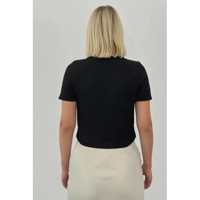 DÜĞMELİ CROP YELEK