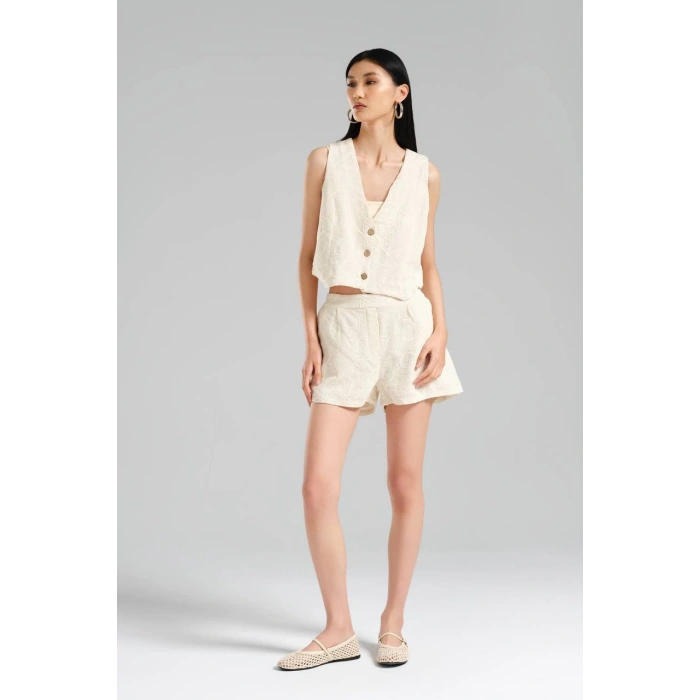 EKRU İŞLEMELİ ŞORTLU TAKIM