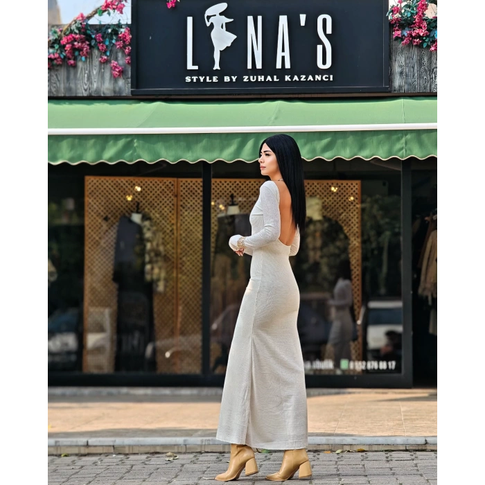 EKRU SIRT DEKOLTELİ ELBİSE