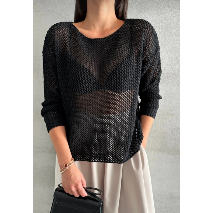 FİLELİ SİYAH BLUZ