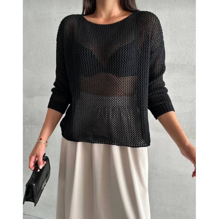 FİLELİ SİYAH BLUZ