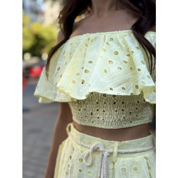 FİSTO ETEKLİ SARI TAKIM