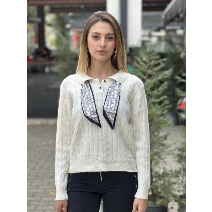 FULARLU TRİKO KAZAK