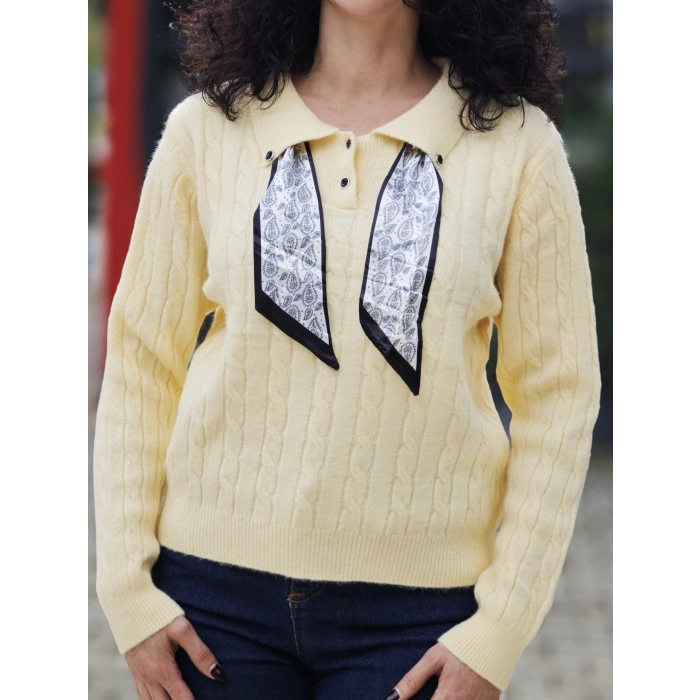 FULARLU TRİKO KAZAK