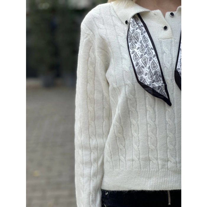 FULARLU TRİKO KAZAK