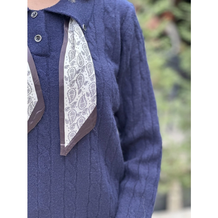 FULARLU TRİKO KAZAK