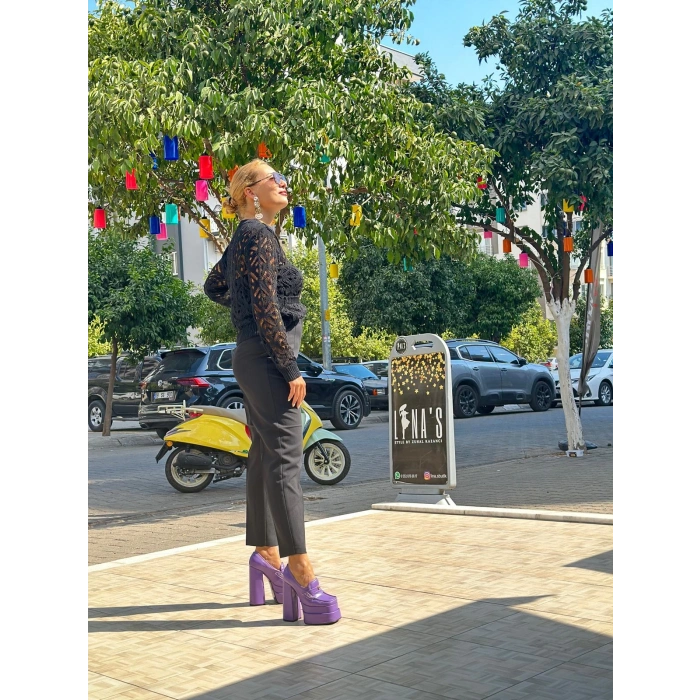 GOLD DÜĞMELİ MERSERİZE SİYAH HIRKA