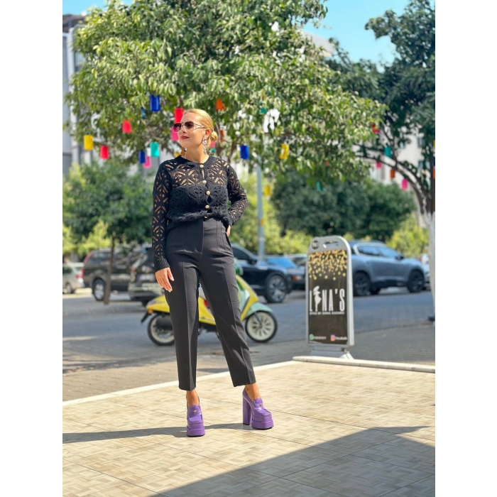 GOLD DÜĞMELİ MERSERİZE SİYAH HIRKA