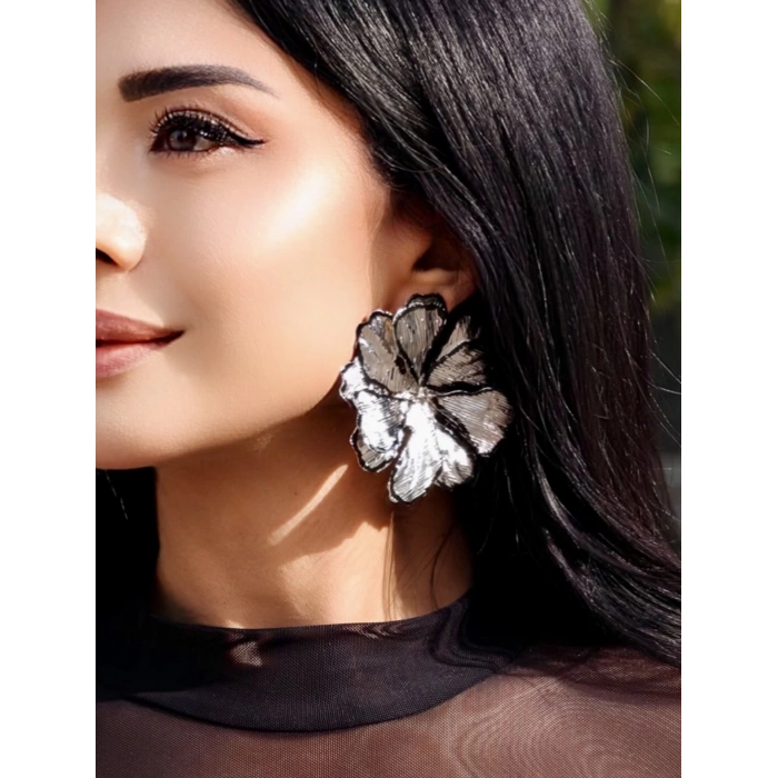 GÜMÜŞ ÇİÇEK KÜPE