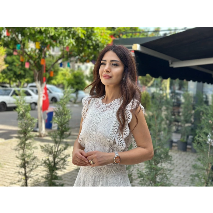 GÜPÜR DETAYLI ELBİSE