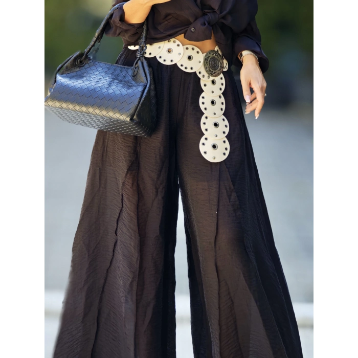 İÇİ ŞORTLU SİYAH PANTOLON