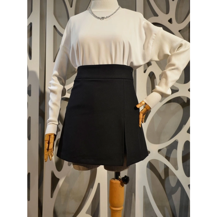 İÇİ ŞORTLU SİYAH ŞORT ETEK
